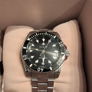 Gucci Black and Silver Dive Watch